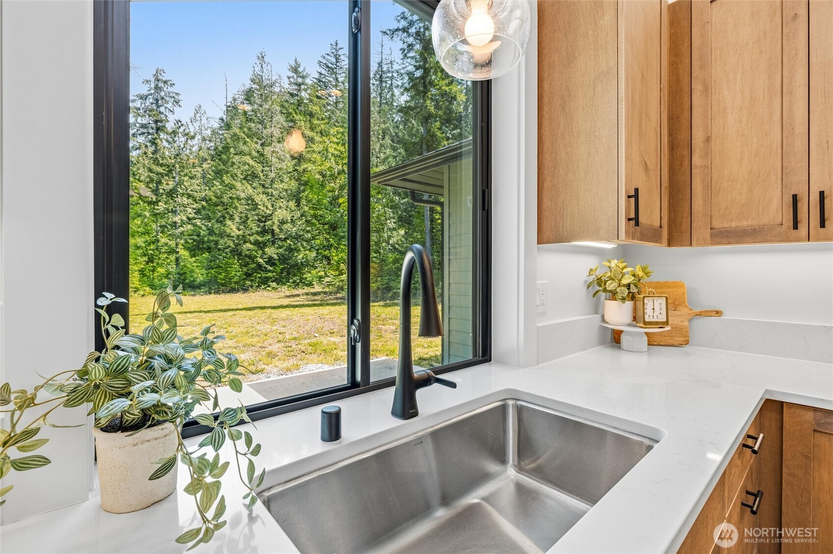 8733 Timberland Court Concrete WA 98237