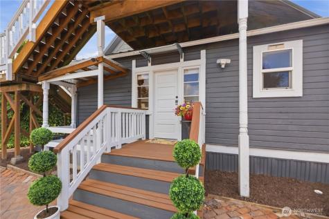 145 Park Avenue N Renton WA 98057