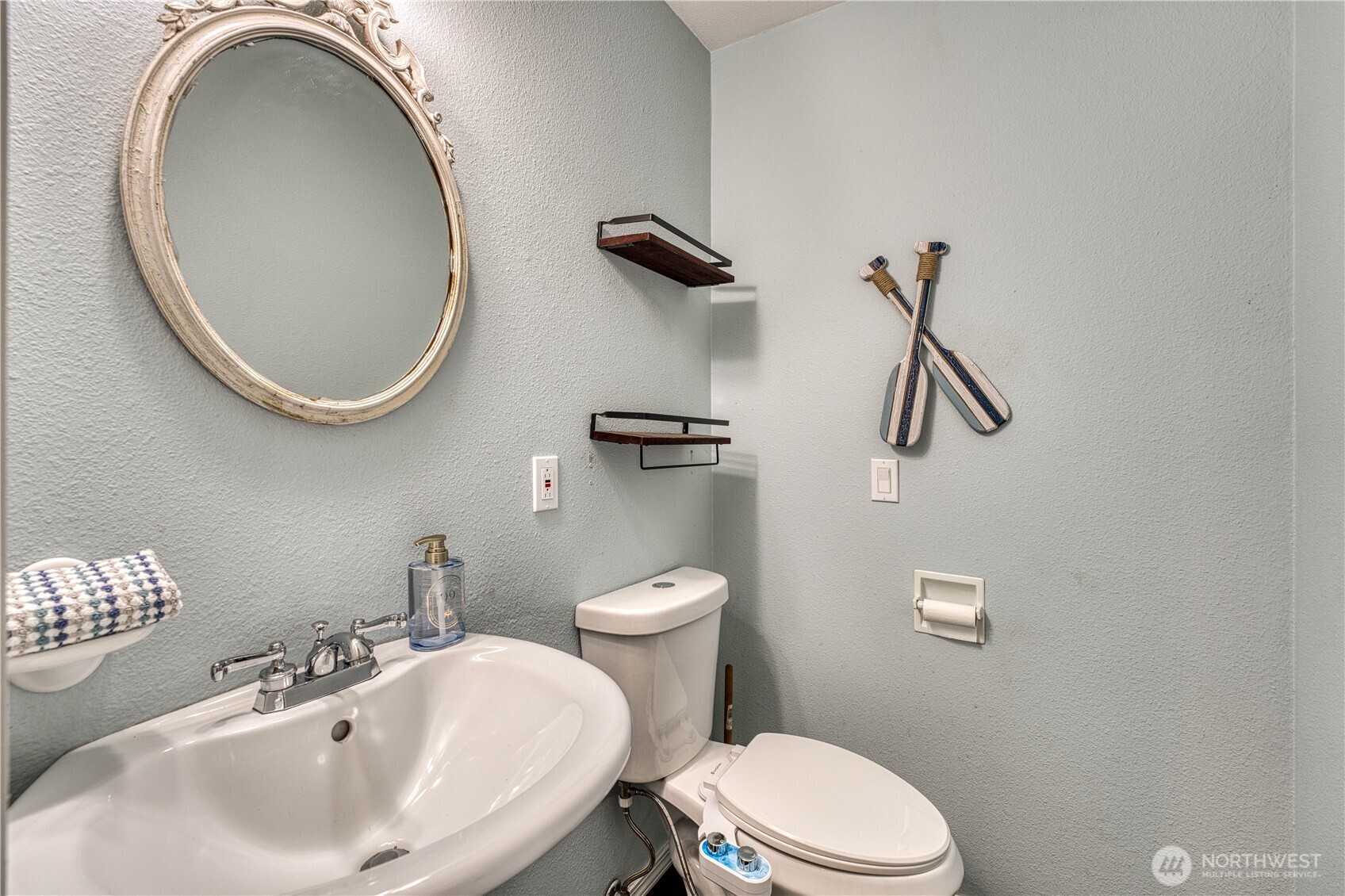2735 Marine Drive Bremerton WA 98312