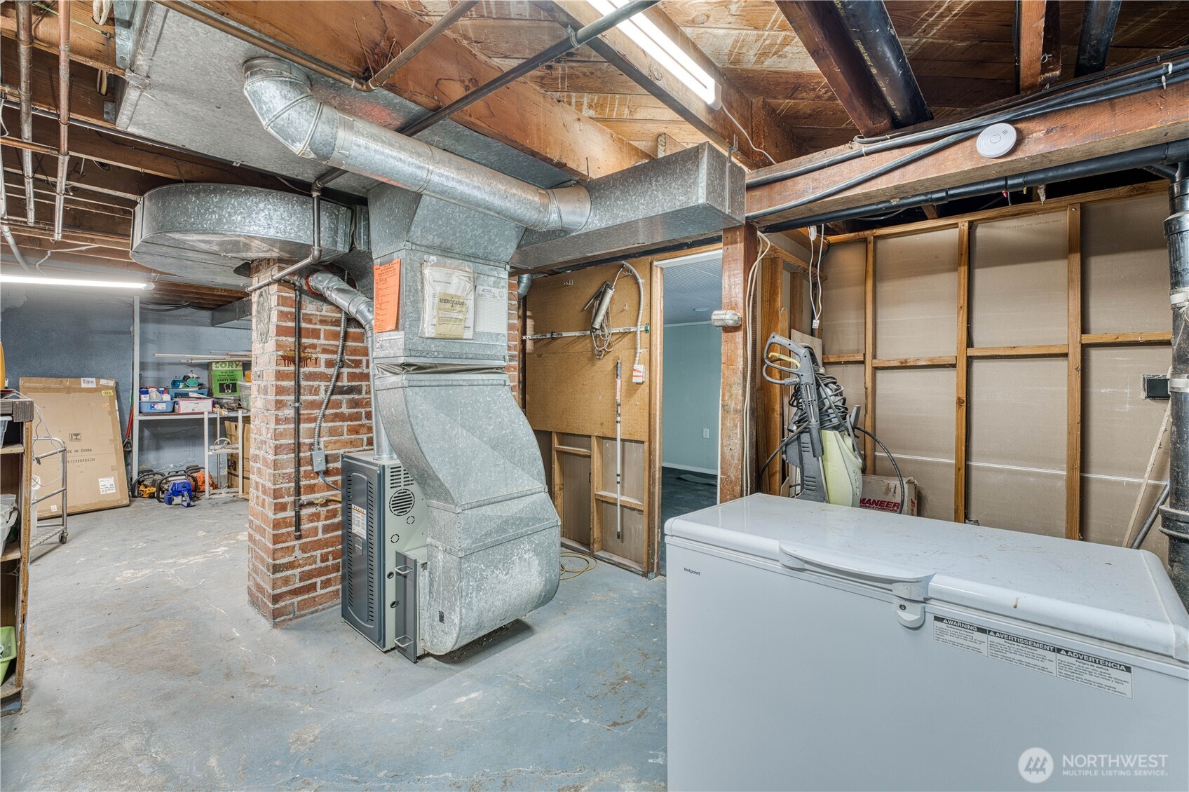 2735 Marine Drive Bremerton WA 98312