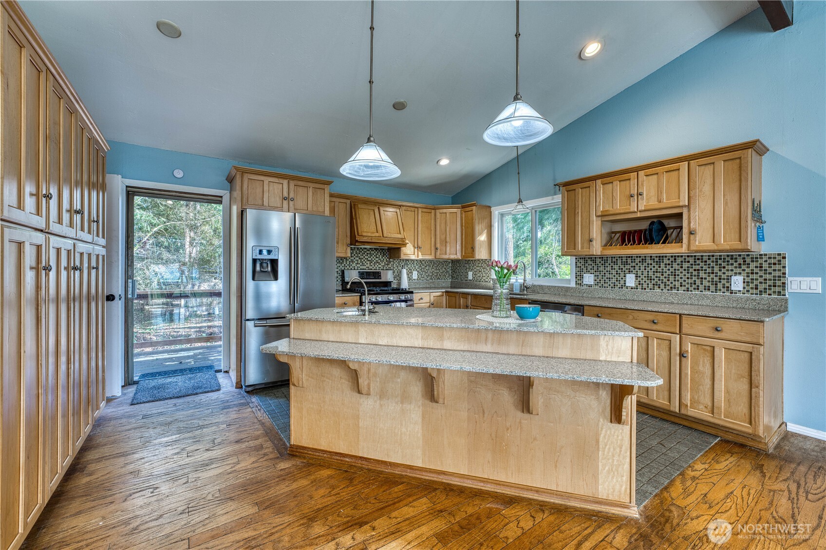 2735 Marine Drive Bremerton WA 98312