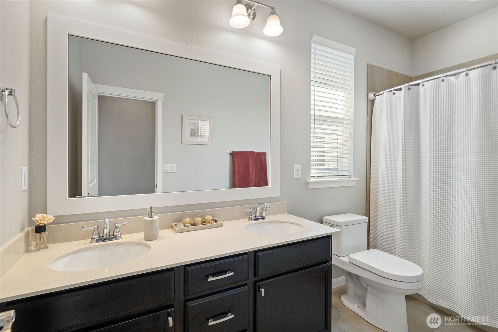2423 NE Redford Street Poulsbo WA 98370