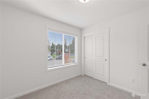 143 E Nixon Avenue Chelan WA 98816