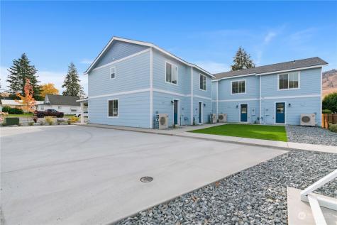 143 E Nixon Avenue Chelan WA 98816