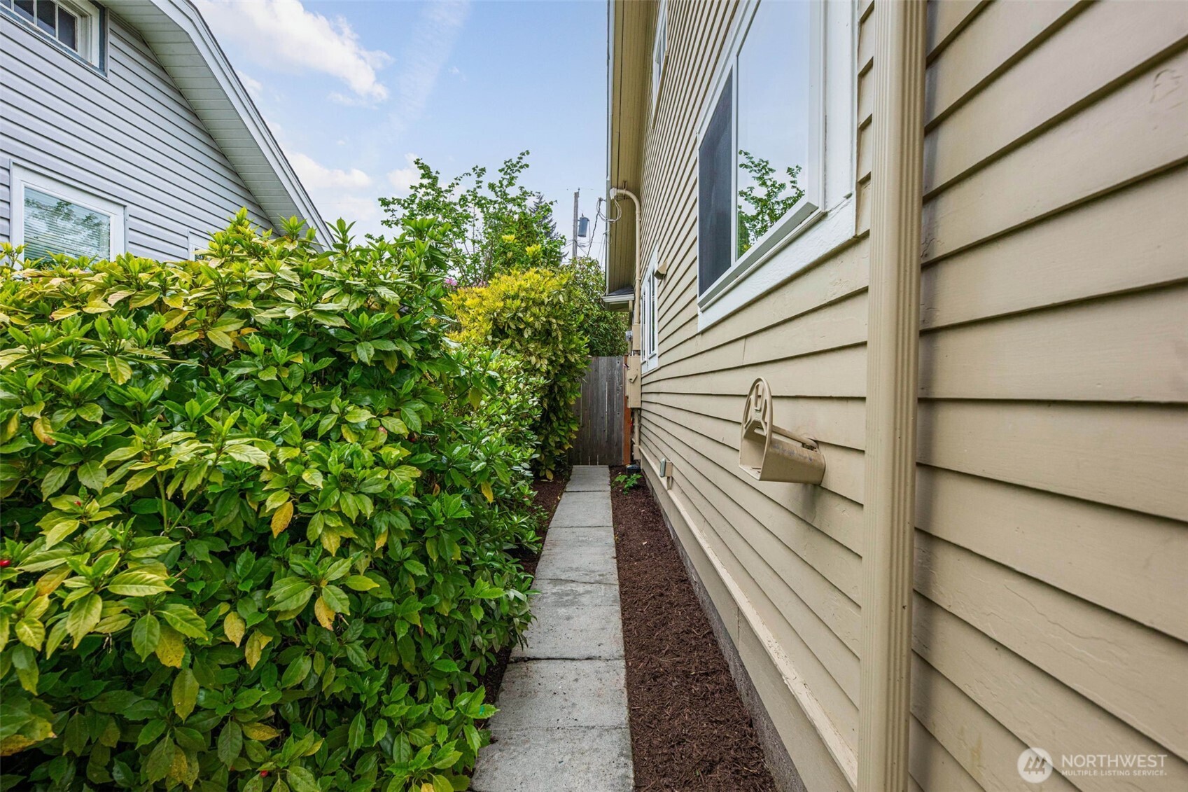 2309 State Street Everett WA 98201