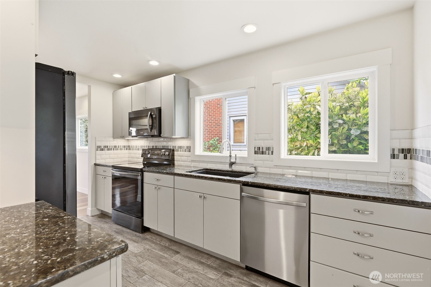 2309 State Street Everett WA 98201