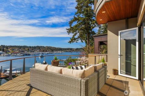 7926 Goodman Drive NW Gig Harbor WA 98332
