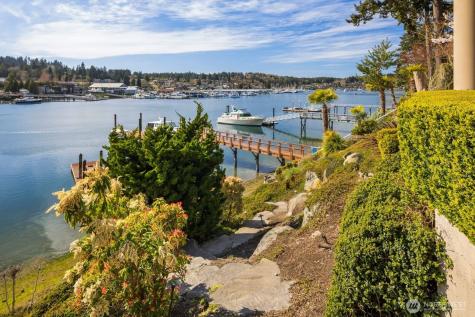7926 Goodman Drive NW Gig Harbor WA 98332