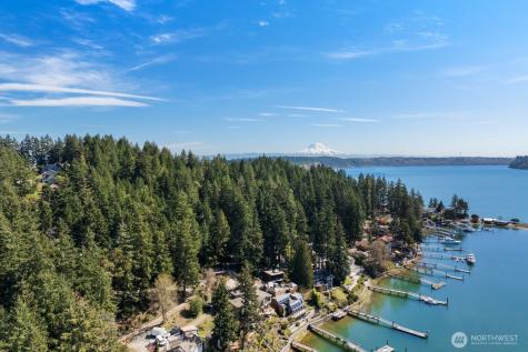 7926 Goodman Drive NW Gig Harbor WA 98332
