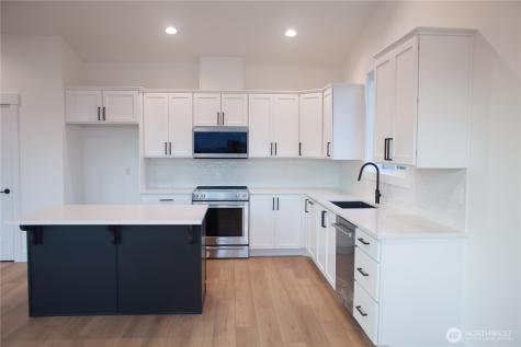 146 33rd Street East Wenatchee WA 98802