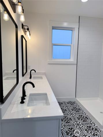 146 33rd Street East Wenatchee WA 98802