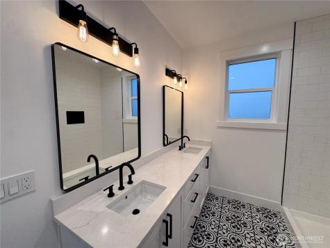 146 33rd Street East Wenatchee WA 98802