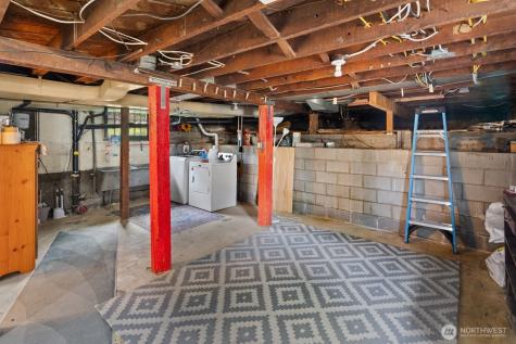 457 N 65th Street Seattle WA 98103