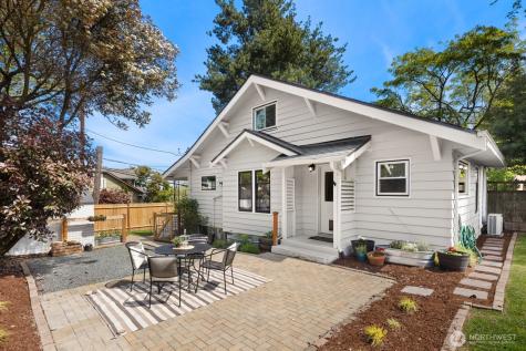 457 N 65th Street Seattle WA 98103