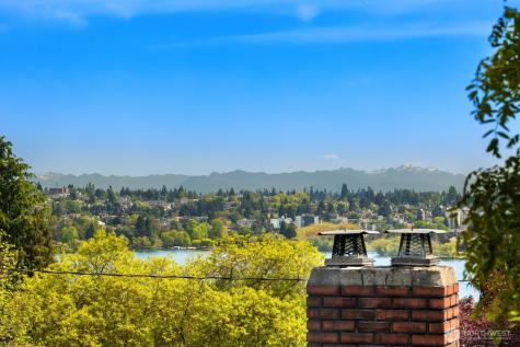457 N 65th Street Seattle WA 98103