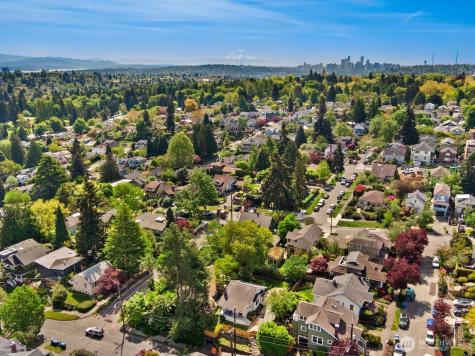 457 N 65th Street Seattle WA 98103