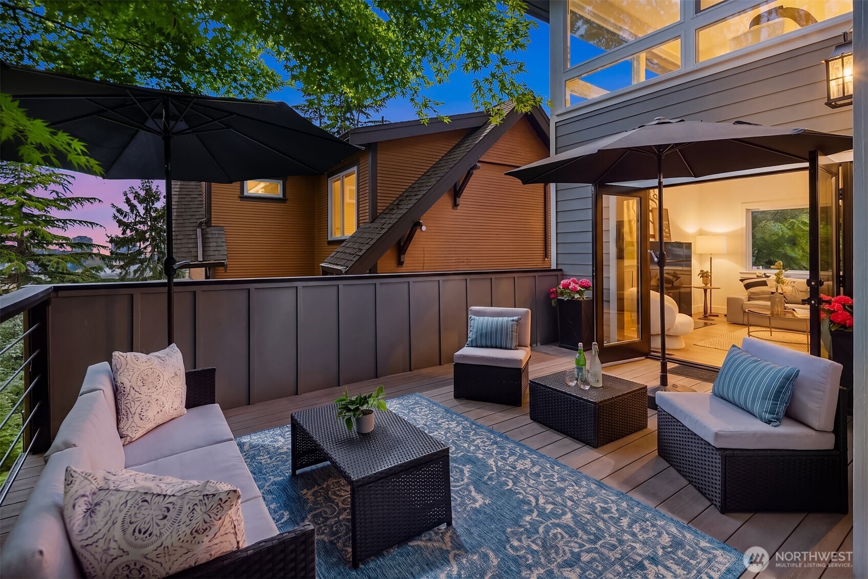 1014 4th Avenue N Seattle WA 98109