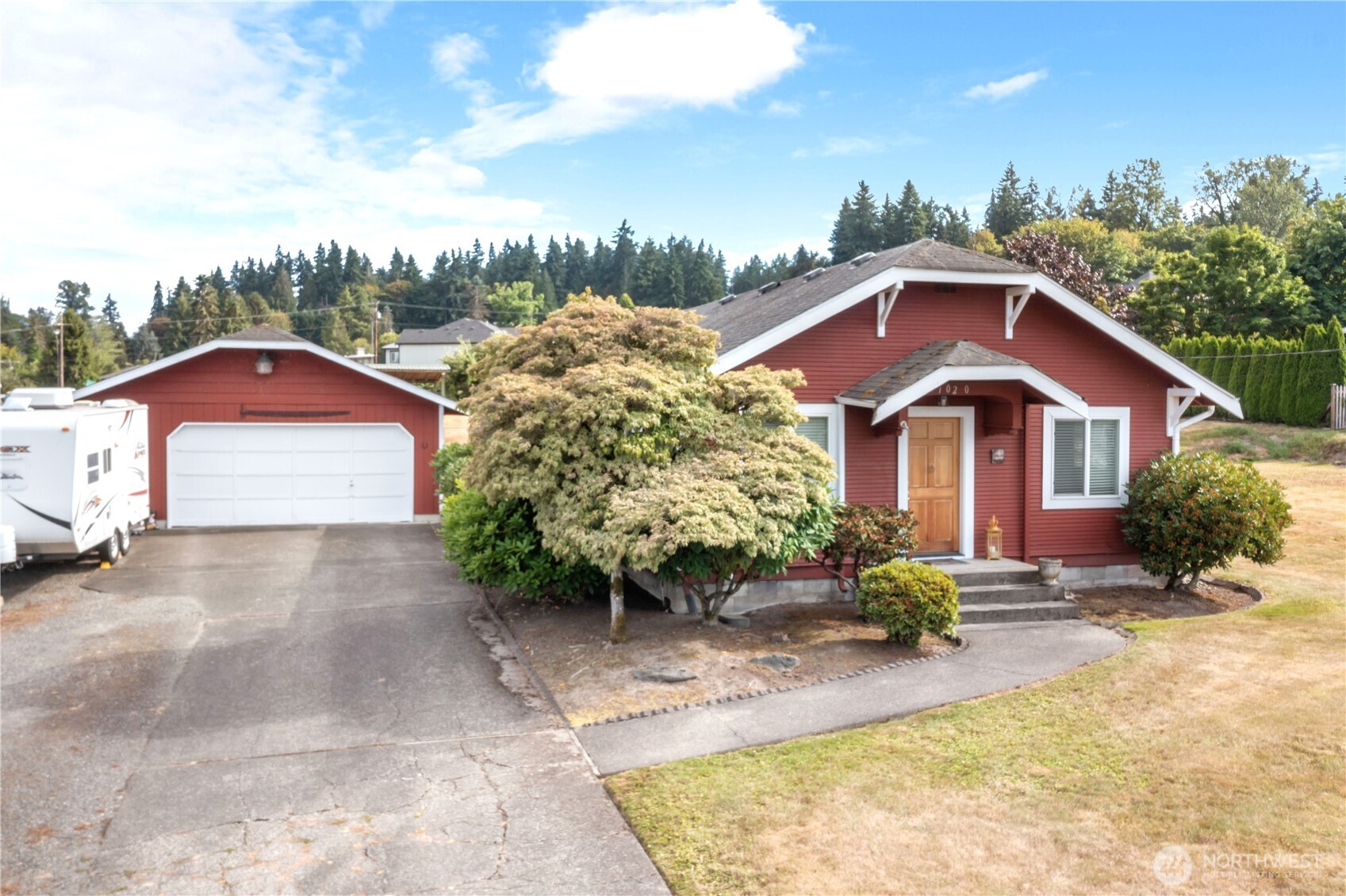 1020 S Fruitland Puyallup WA 98371