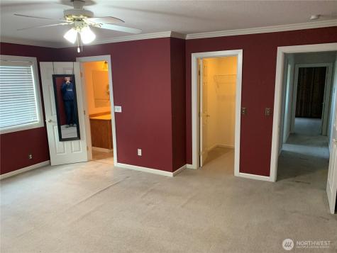 1020 S Fruitland Puyallup WA 98371