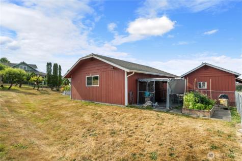1020 S Fruitland Puyallup WA 98371