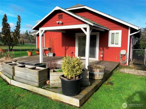 1020 S Fruitland Puyallup WA 98371