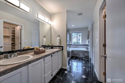 13133 NE 74th Street Kirkland WA 98033