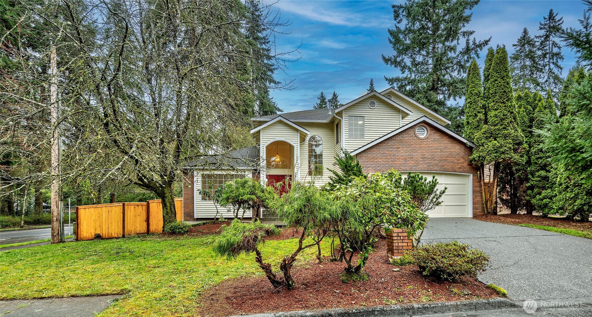 13133 NE 74th Street Kirkland WA 98033