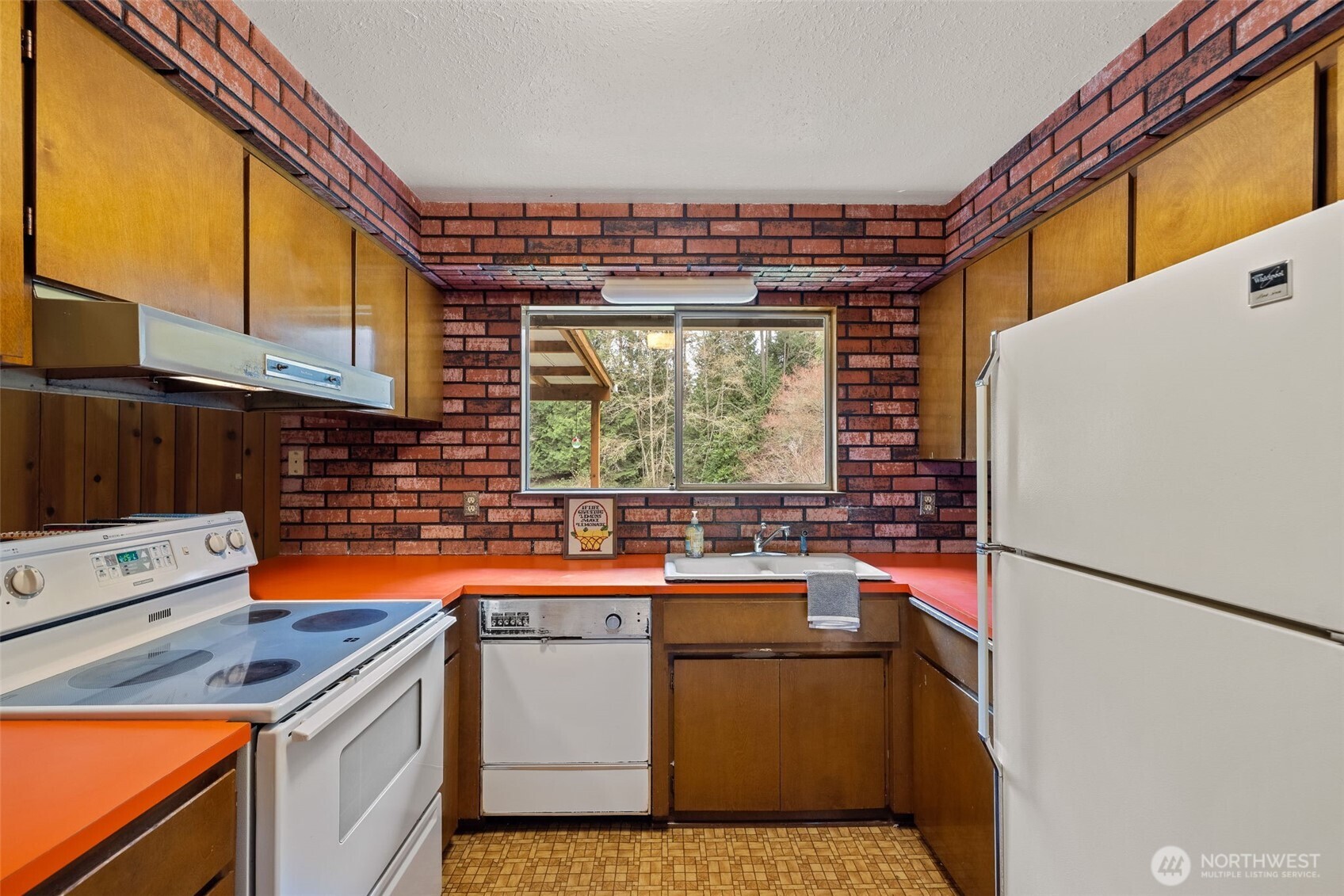 20025 166th Avenue NE Woodinville WA 98072