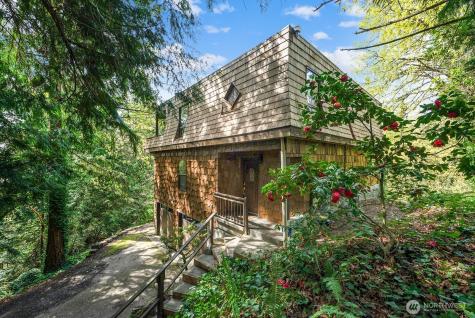 13133 66th Place NE Kirkland WA 98034