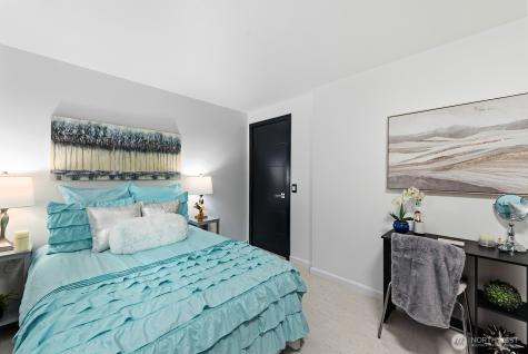 13133 66th Place NE Kirkland WA 98034