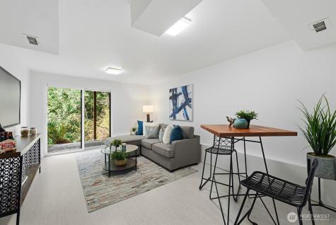 13133 66th Place NE Kirkland WA 98034