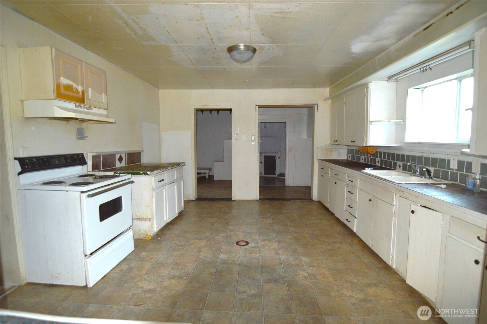 317 W King Street Aberdeen WA 98520