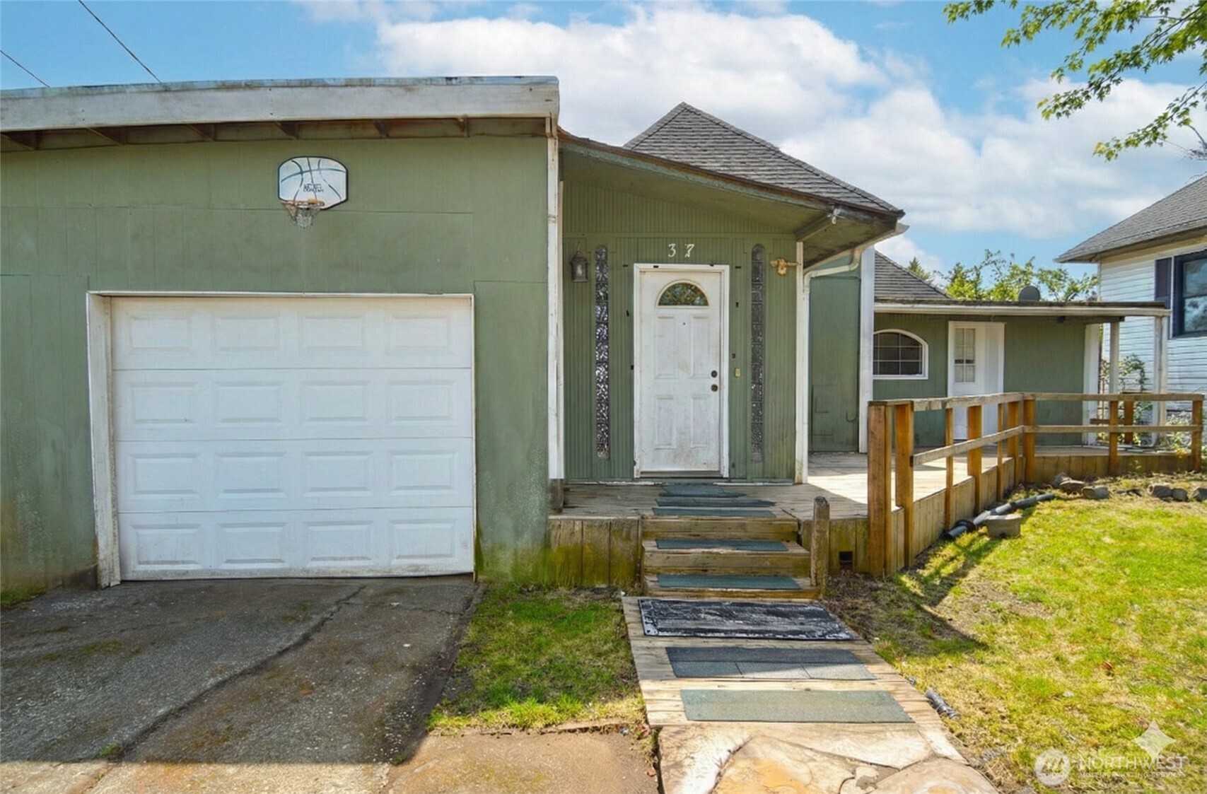 317 W King Street Aberdeen WA 98520
