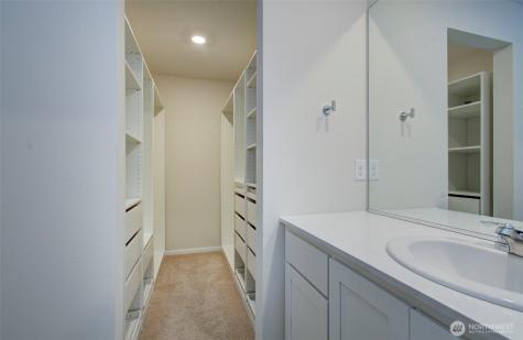 17503 NW 10th Avenue Ridgefield WA 98642
