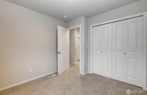 17503 NW 10th Avenue Ridgefield WA 98642
