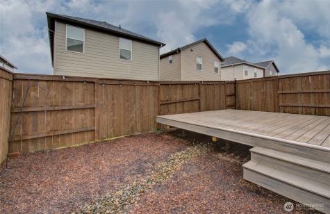 17503 NW 10th Avenue Ridgefield WA 98642