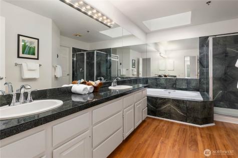10142 NE 63rd Street Kirkland WA 98033