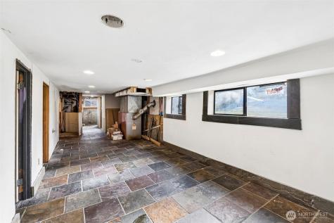1241 SW Myrtle Street Seattle WA 98106