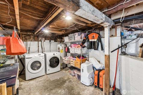 1241 SW Myrtle Street Seattle WA 98106