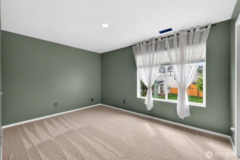 9511 186th Street Court E Puyallup WA 98375