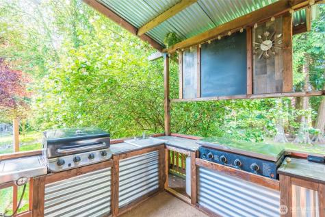 2909 E Defrang Street Port Angeles WA 98362