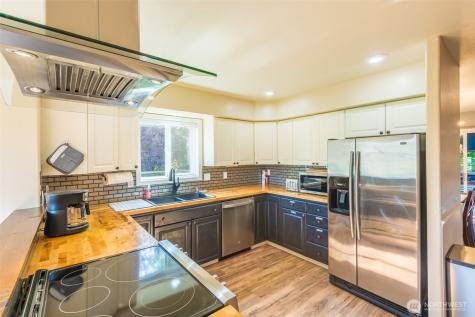 2909 E Defrang Street Port Angeles WA 98362