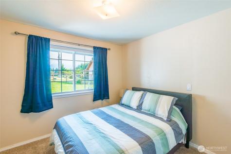 2909 E Defrang Street Port Angeles WA 98362