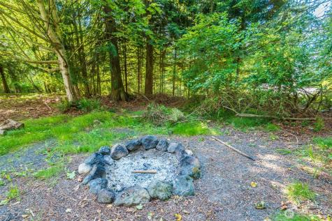2909 E Defrang Street Port Angeles WA 98362