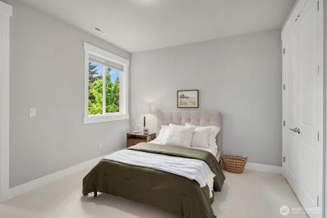 1646 106th Avenue SE Bellevue WA 98004