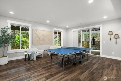 1646 106th Avenue SE Bellevue WA 98004