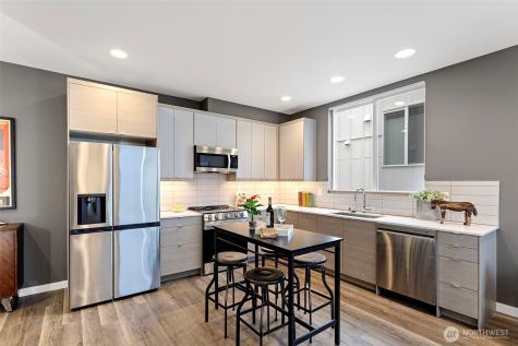 2527 29th Avenue S Seattle WA 98144