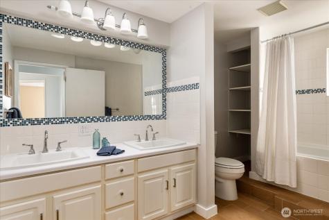 3661 Shorewood Avenue Greenbank WA 98253