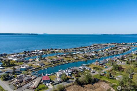 3661 Shorewood Avenue Greenbank WA 98253
