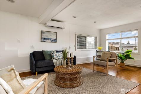 3661 Shorewood Avenue Greenbank WA 98253
